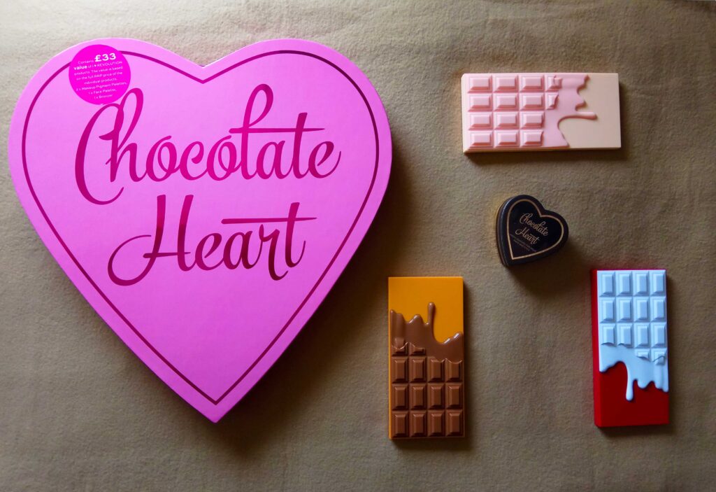 I Heart Revolution - Chocolate Heart