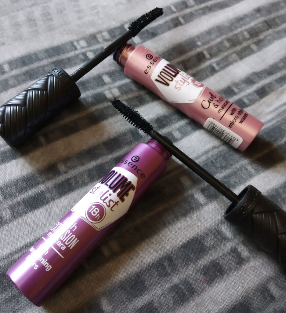 Essence - Rimmel Volume stylist 18h abiertas