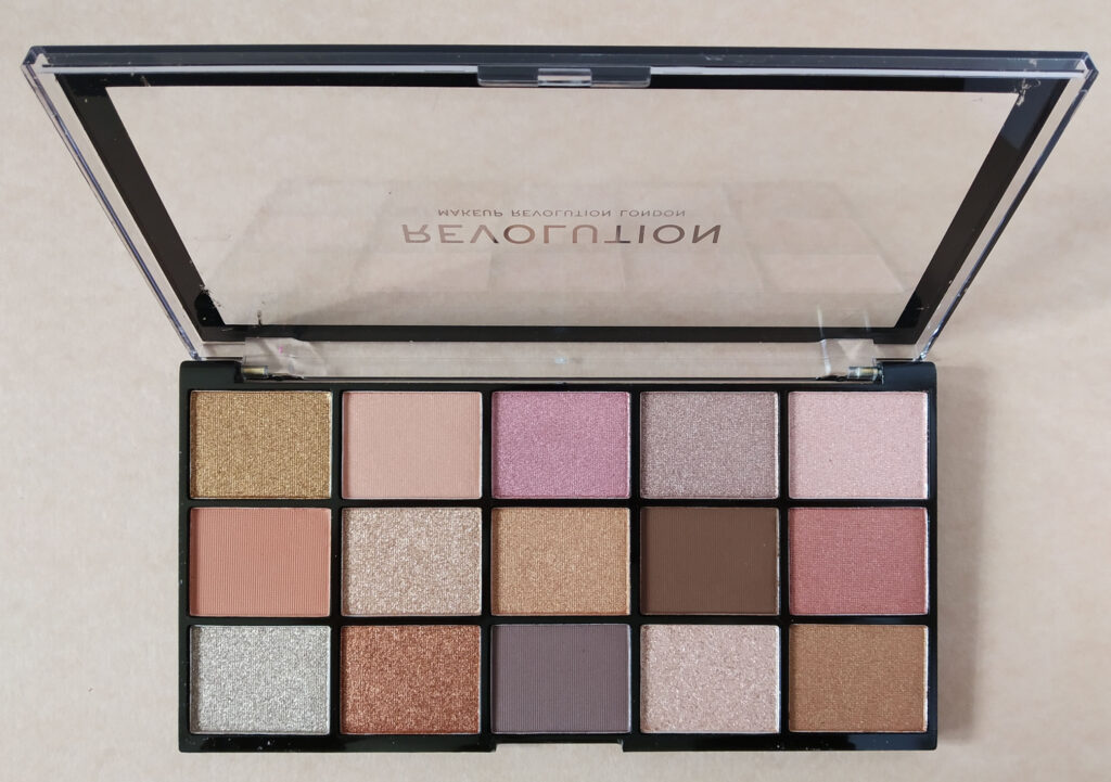 Makeup Revolution - Paleta Reloaded fundamental