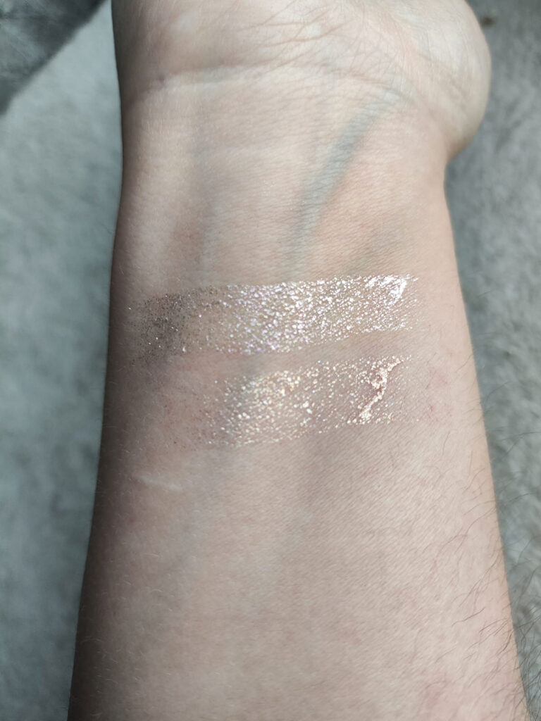 The Fruit Company - Iluminador Jelly Stick tonos Starlite y Rosy Gem swatches