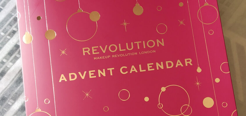 Makeup Revolution – Calendario de Adviento 2019
