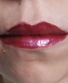 Liquid-Matte-Primark_0007_Cranberry-Edit-swatches-labios-2