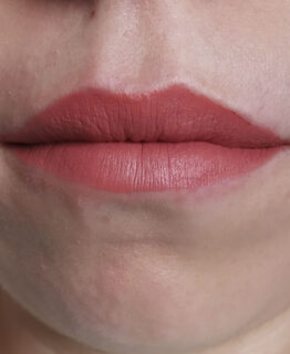 Liquid-Matte-Primark_0023_Tropical-Edit-swatches-labios-1-1405×1536