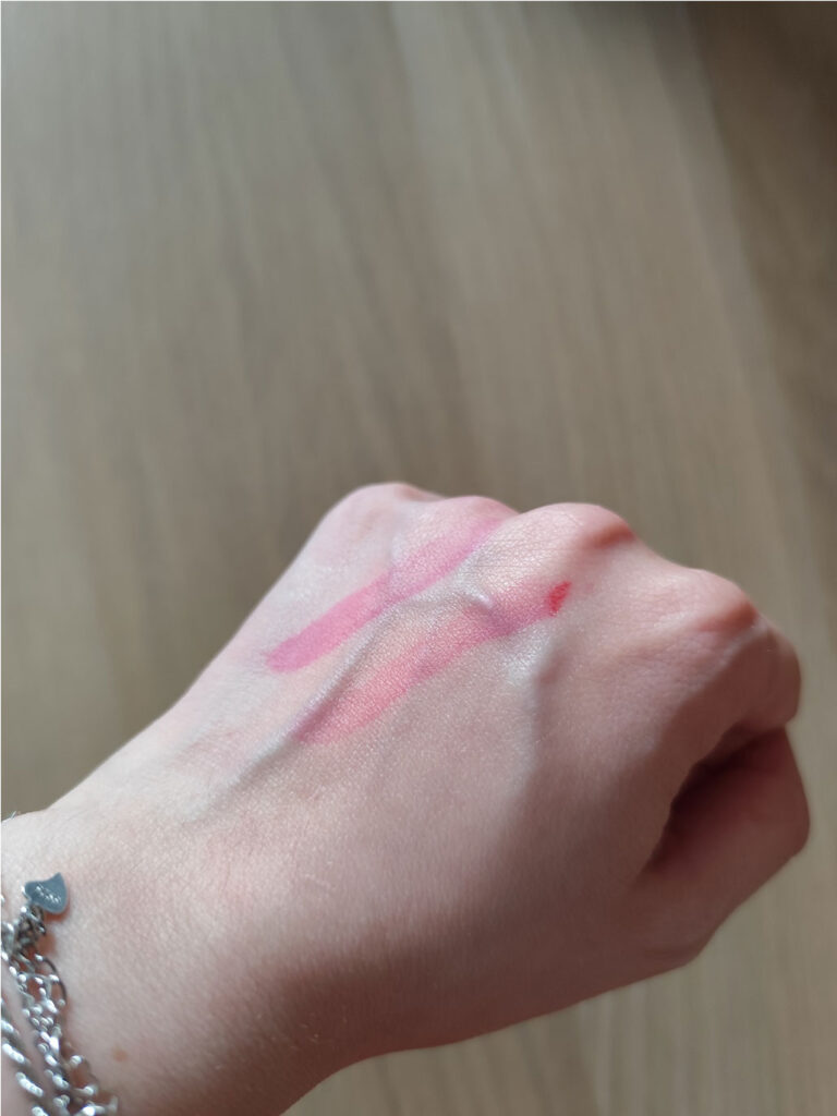 mercadona-deliplus-lip-and-cheek-rosa-rojo-swatches-tinte
