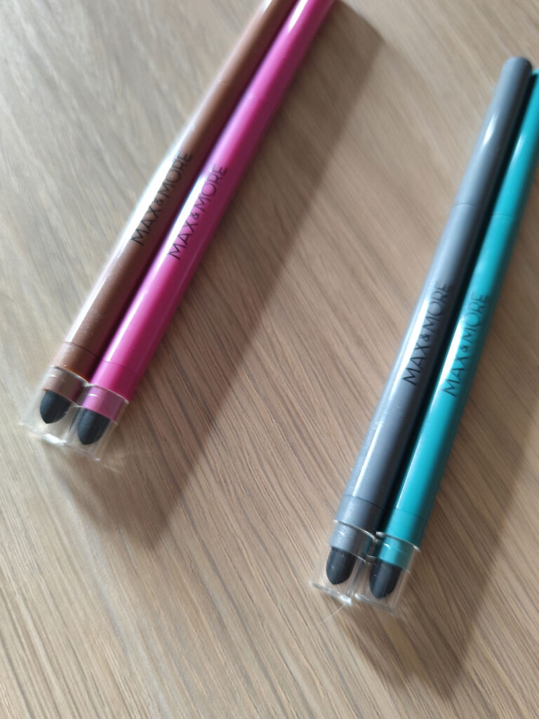 Action maquillaje Max and More 2025 delineadores dobles Kajal difuminador