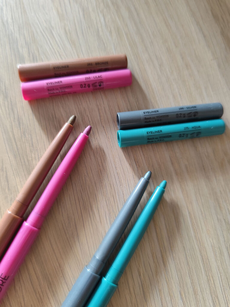 Action maquillaje Max and More 2025 delineadores dobles Kajal punta