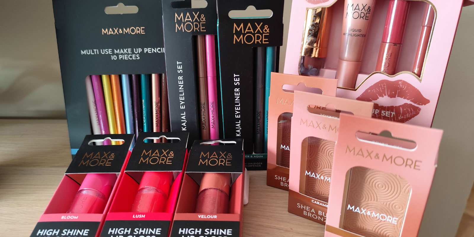 Action maquillaje Max and More 2025