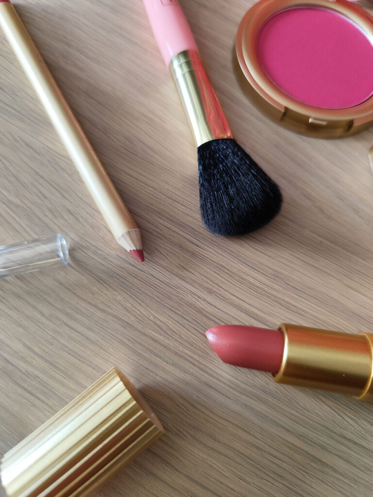 Sence - Perfectly Nude Kit detalle labios