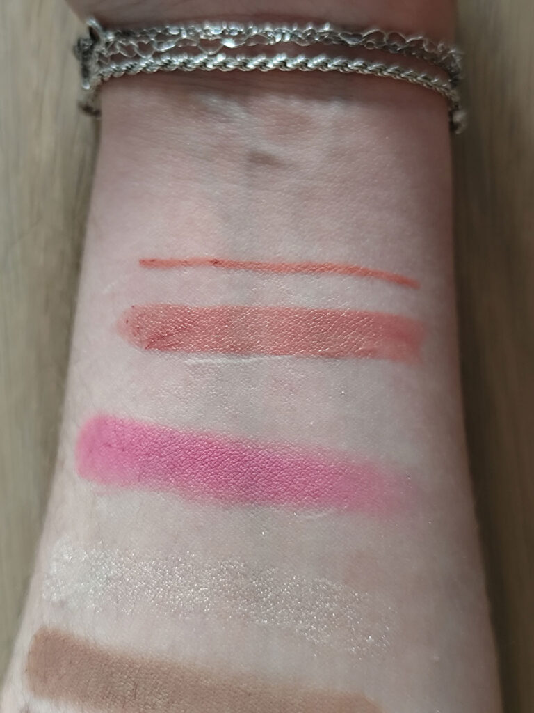 Sence - Perfectly Nude Kit swatches colorete y labiales