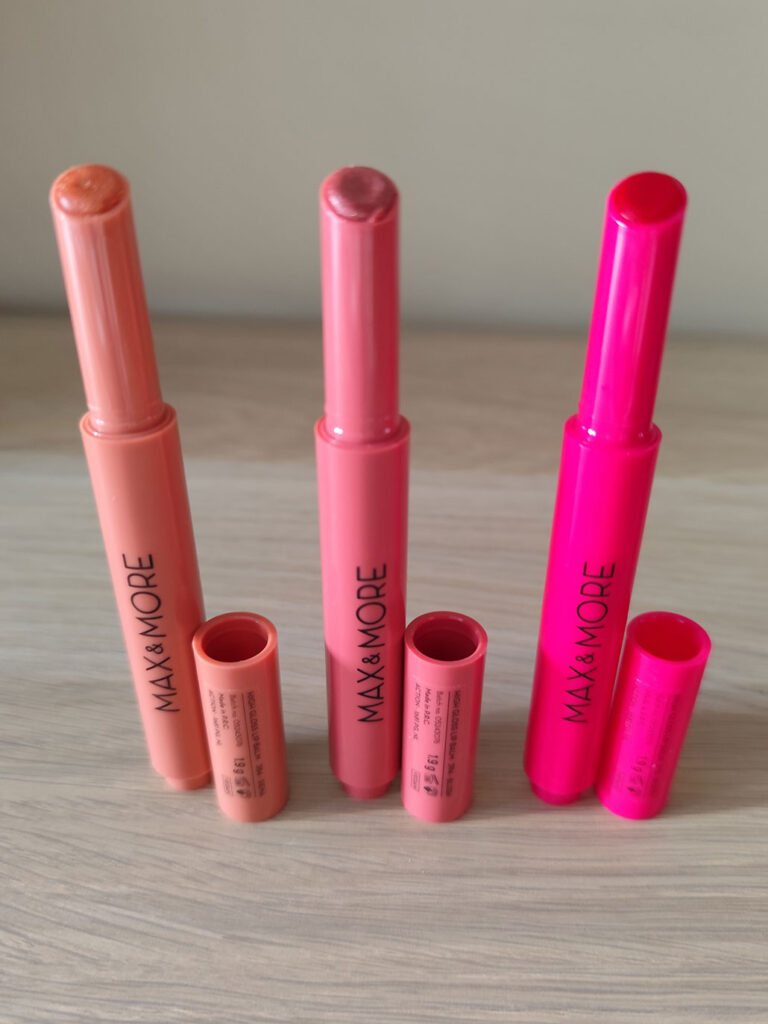 Max and More - Haul maquillaje Action High Gloss Lip Balm tipo boli abiertos