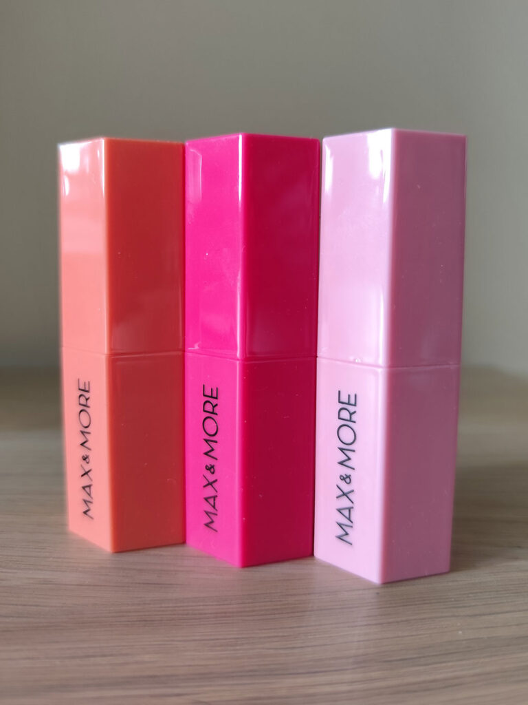 Max and More - Haul maquillaje Action stick para mejillas, labios y ojos tonos cerrados