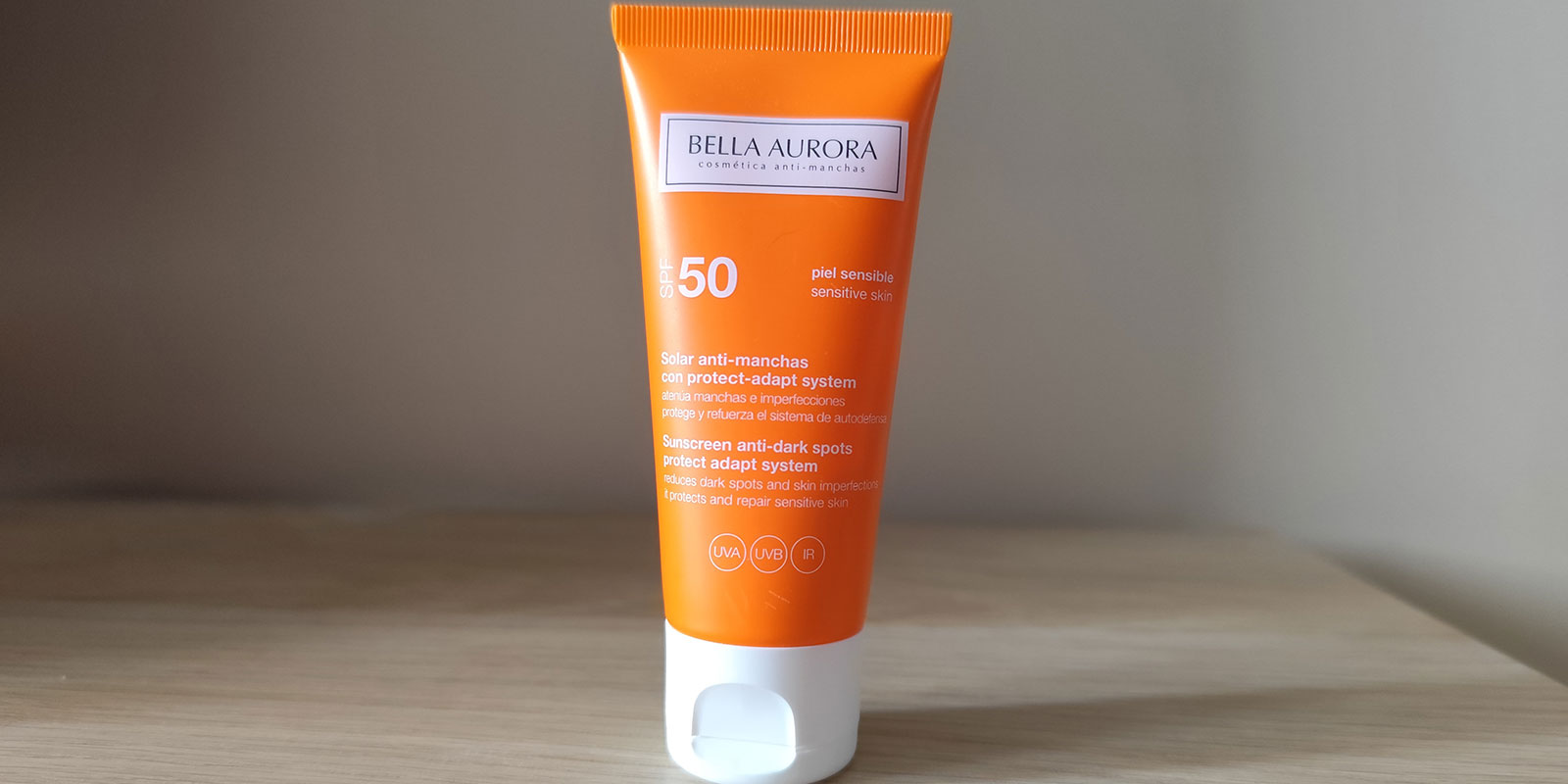 Bella Aurora - Protector solar anti manchas piel sensible