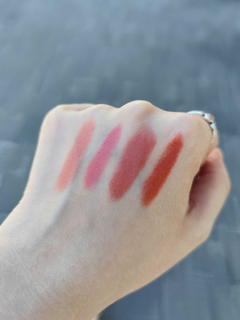 Pink Lolita - Coloretes Stick tonos swatches sombra