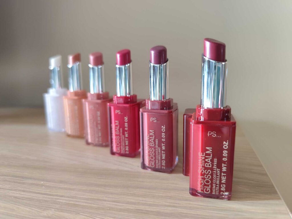 Primark - Bálsamo labial con brillo abiertos