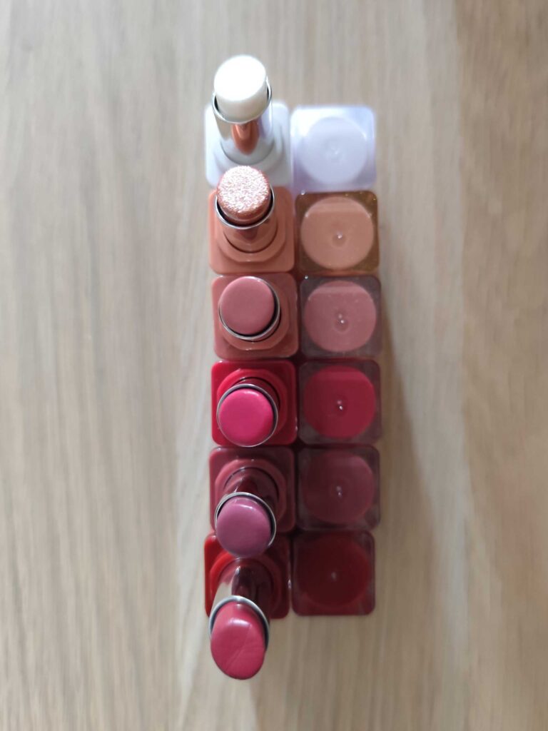Primark - Bálsamo labial con brillo abiertos tonos