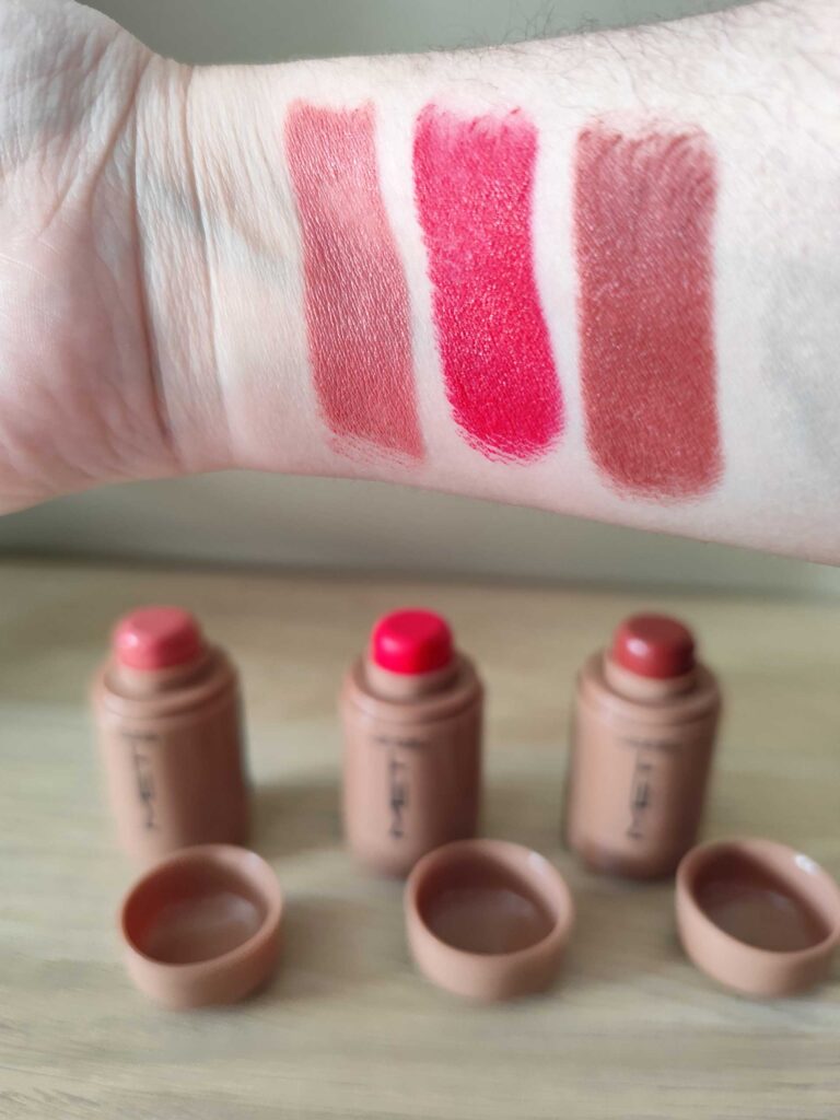 MET - Coloretes Pop Blush swatches